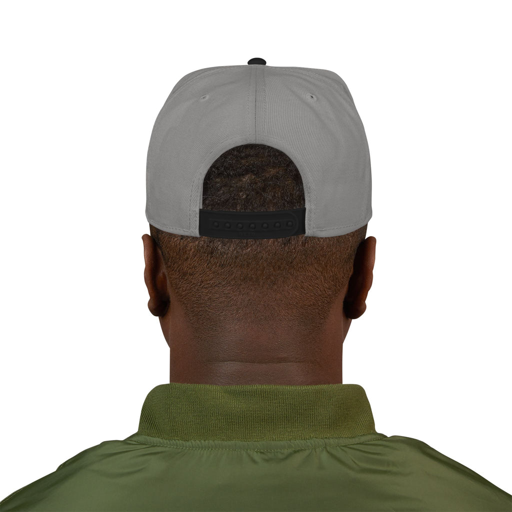 Embroidered Crescent Moon Snapback Hat – Minimal Night Sky Streetwear