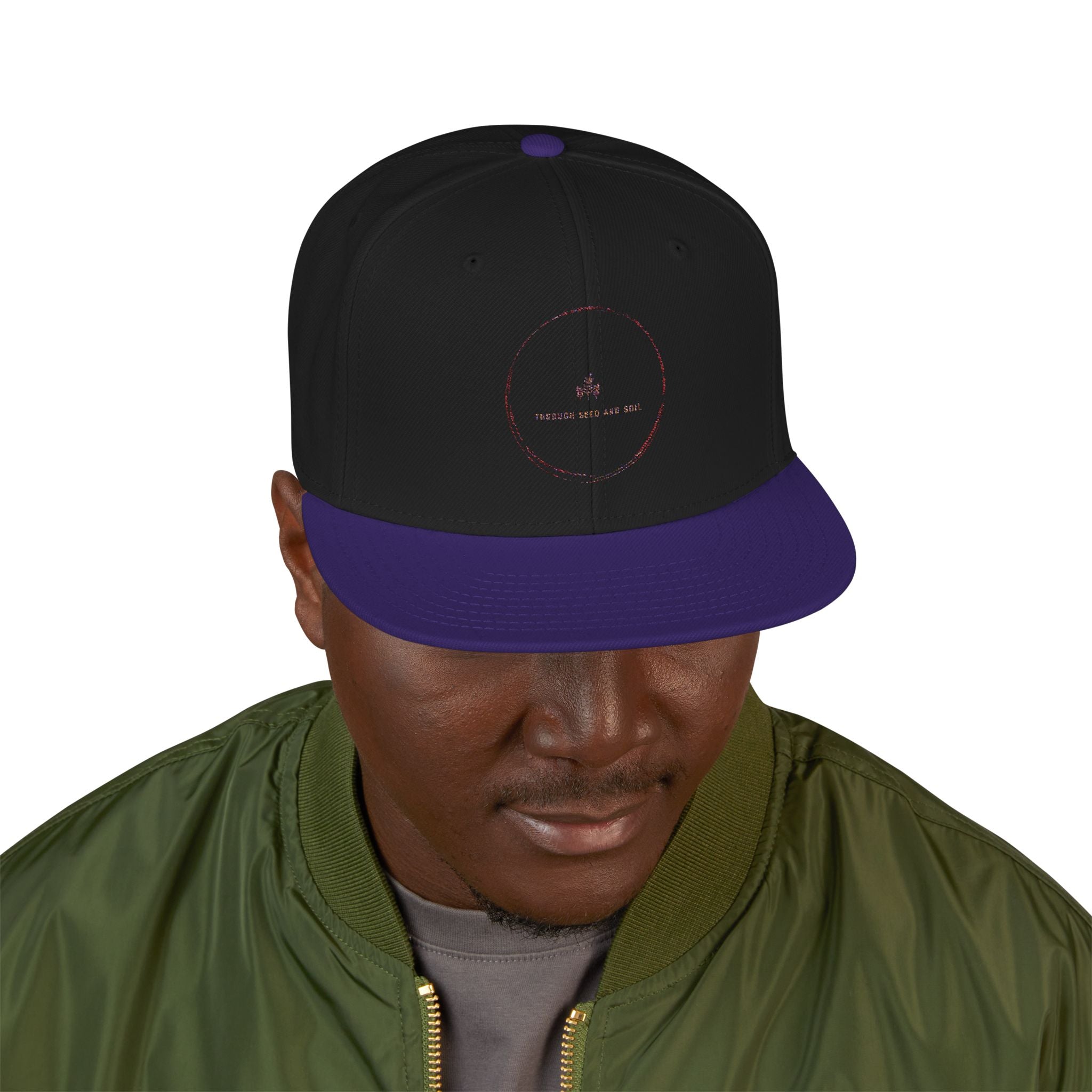 Embroidered Crescent Moon Snapback Hat – Minimal Night Sky Streetwear